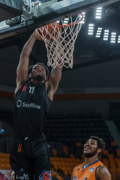 确保选手能 确保选手能