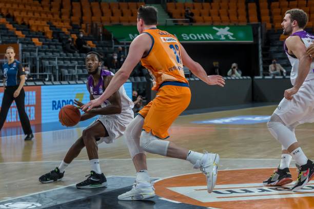 两个人我都 两个人我都